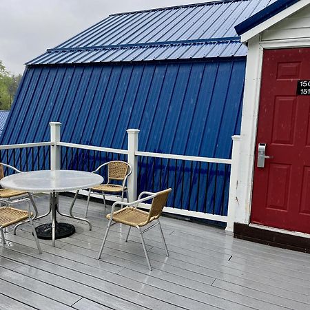 经济山林小屋汽车旅馆 斯特布里奇 外观 照片