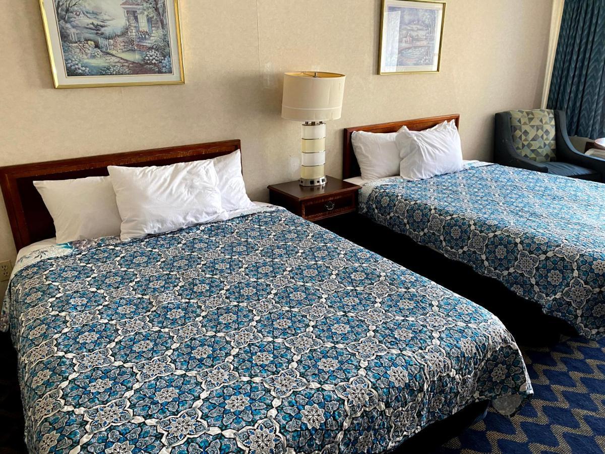 经济山林小屋汽车旅馆 斯特布里奇 外观 照片